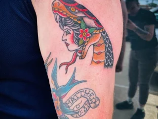 josefhine snake lady