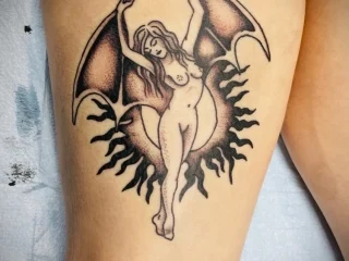josefhine bat lady sun