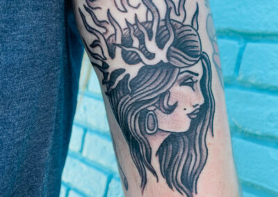 josefhine flaming lady head