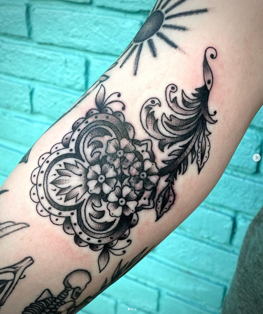 blackwork tattoo dallas dark floral